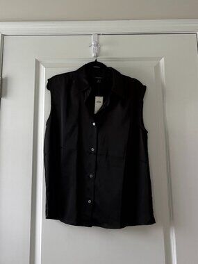 Banana Republic Factory Black Sleeveless Collared Blouse Shirt Size: Medium